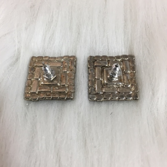 Vintage rhinestone silver pierced earrings - Picture 2 of 3